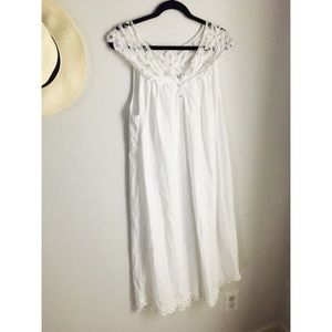 Vintage white loungewear dress